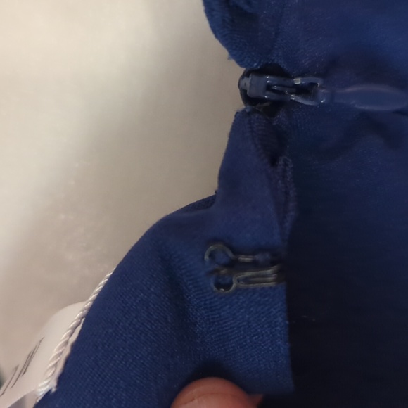 Fitted Pencil Dress with Slit - Picture 4 of 14